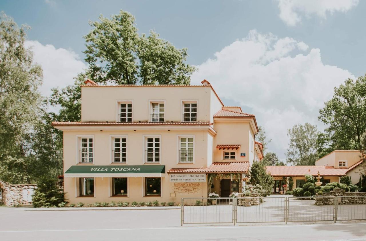 Villa Toscana Warszawa Exteriör bild