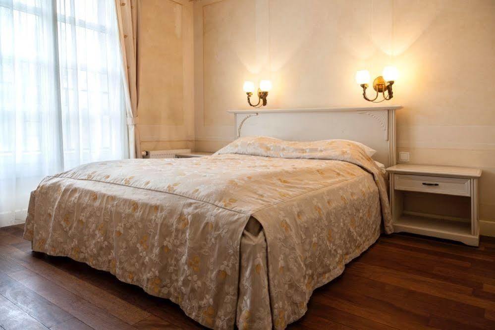 Villa Toscana Warszawa Exteriör bild